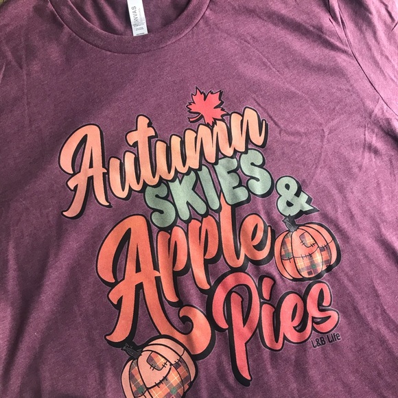 NEW Boutique Fall Autumn Skies Apple Pies Tee - Picture 6 of 7